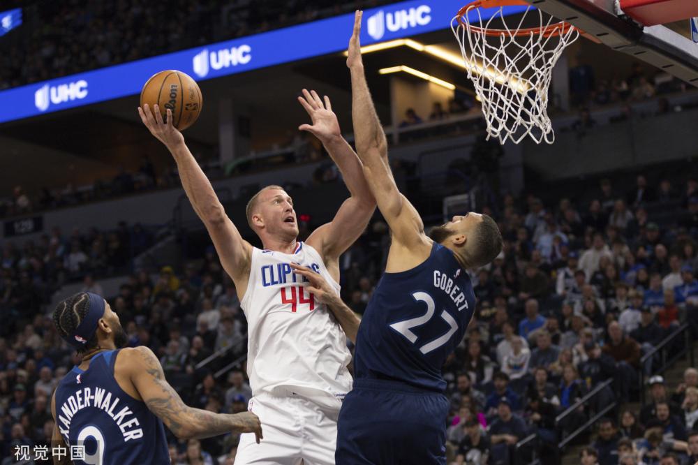 萨巴伦卡在 萨巴伦卡在