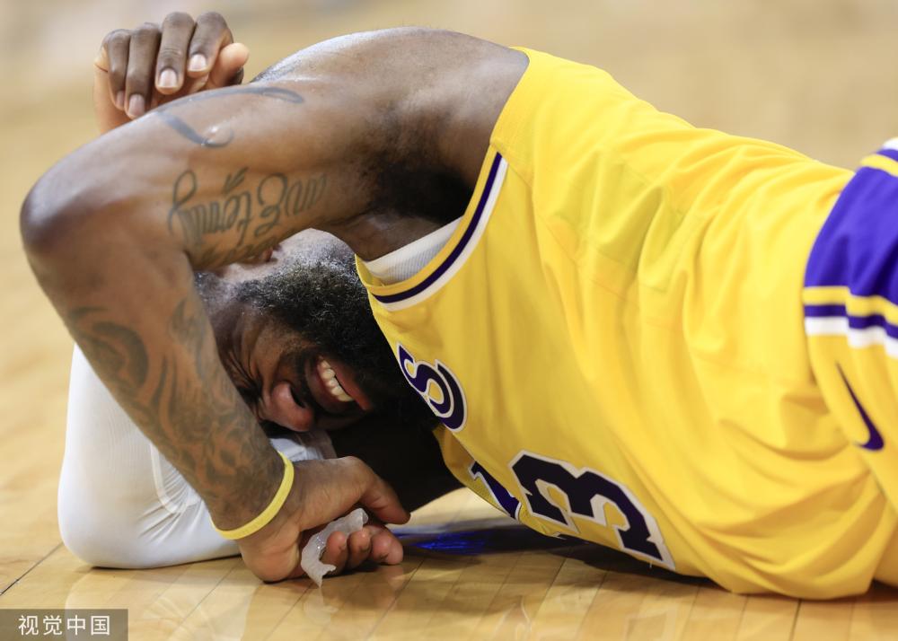 成年队与年 成年队与年